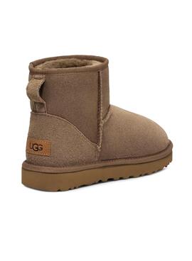 Botas Ugg Classic Mini II camel para mulher