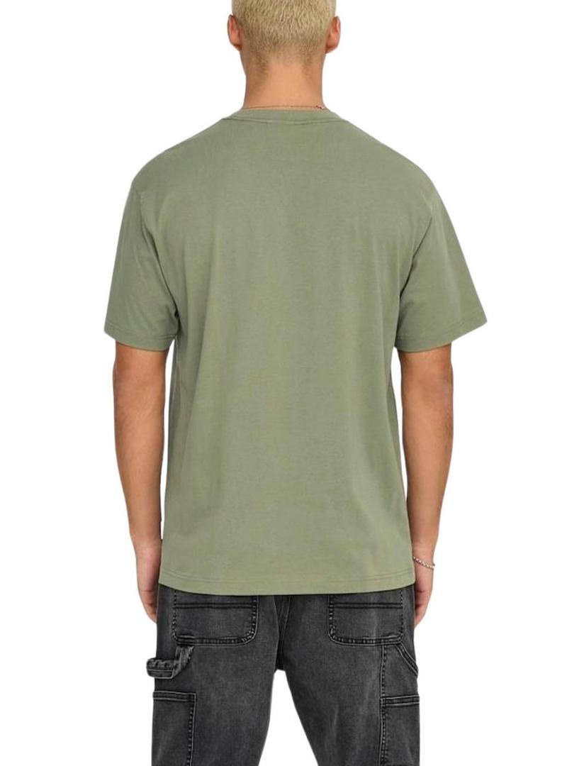 Camiseta Only and Sons Derek Relaxed verde para homem.