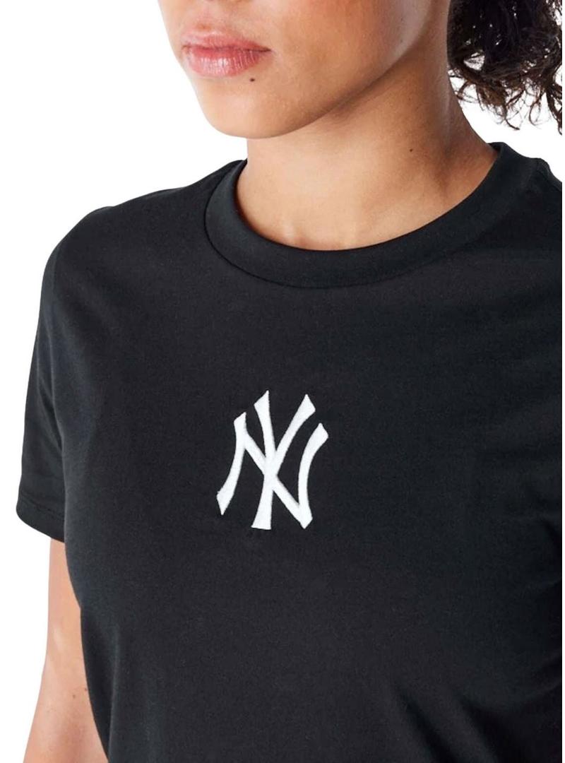Camiseta New Era Yankees preta para mulher.