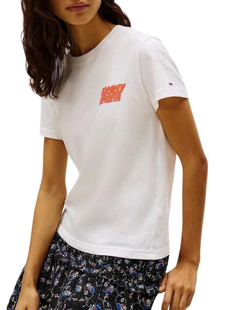Camiseta Tommy Jeans Bubble branca para mulher.