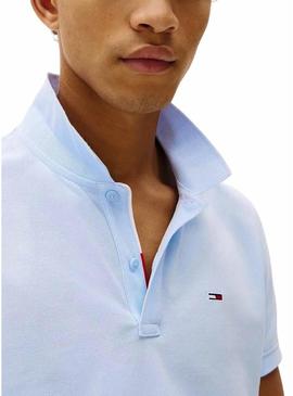 Polo Tommy Jeans Slim azul claro para homem.