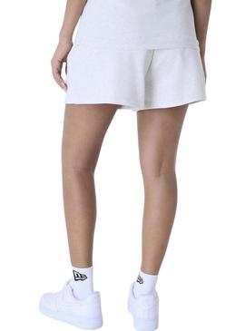 Shorts New Era LA Dodgers Essential cinza para mulher.