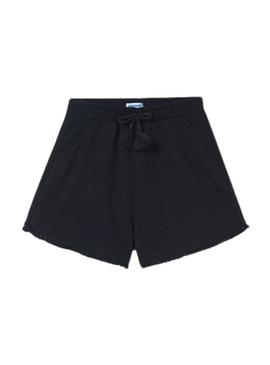 Calções básicos pretos da Mayoral para menina.