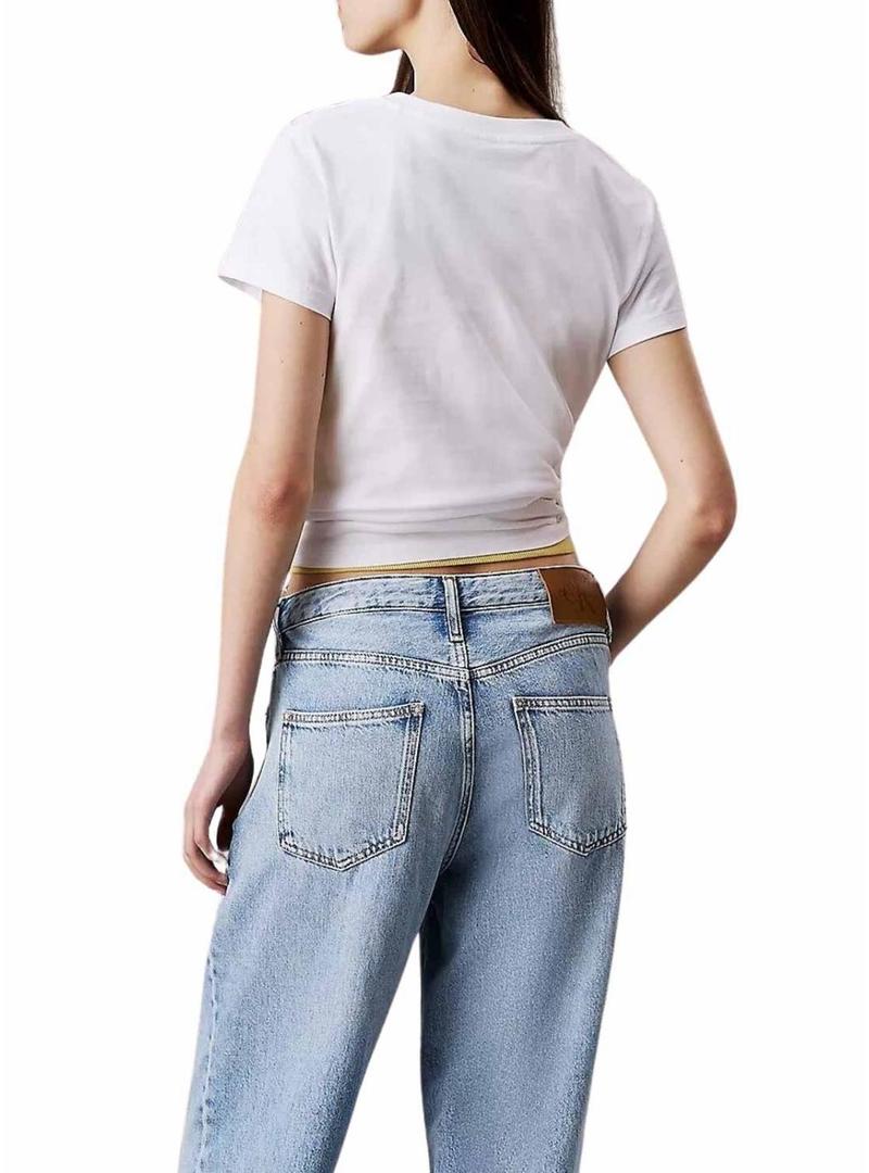 Camiseta Calvin Klein Jeans Gradient branca para mulher.