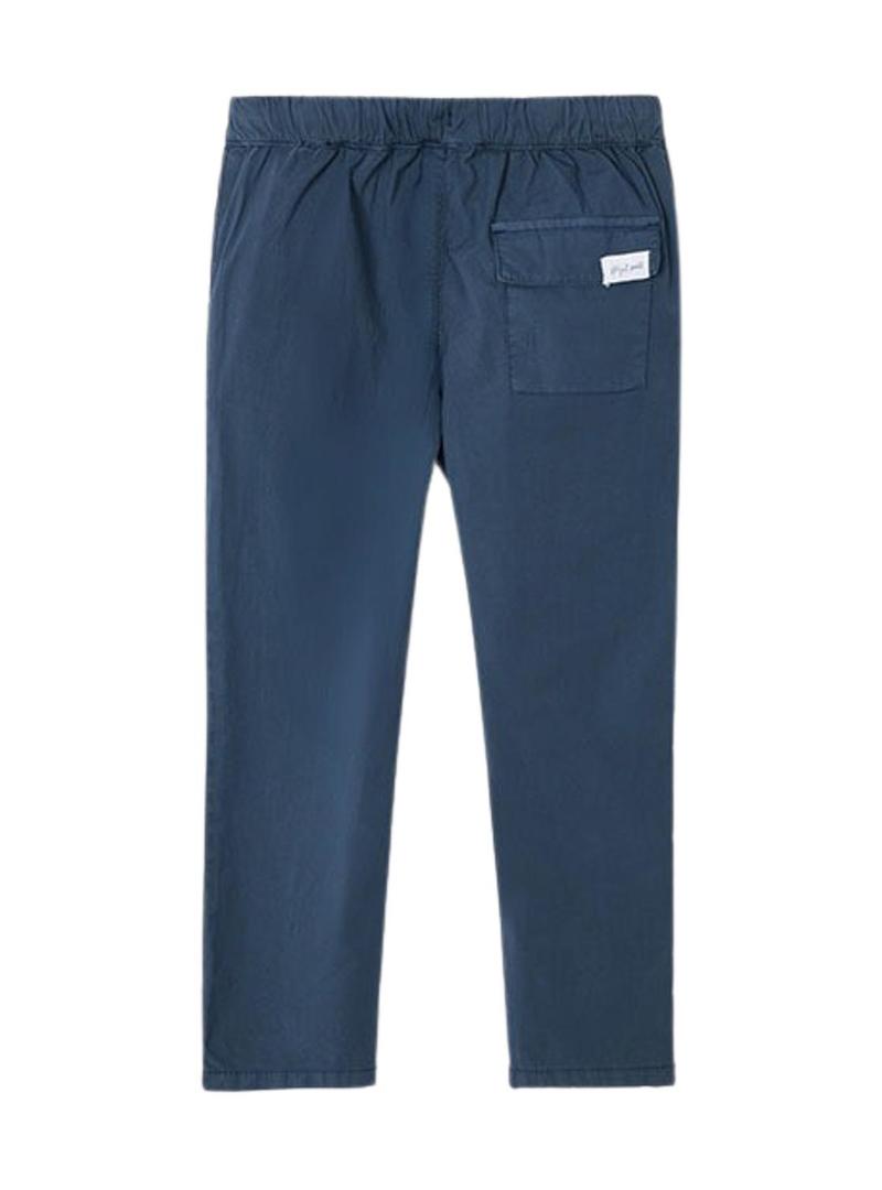 Calças Mayoral com pregas relaxadas em azul marinho para menino.