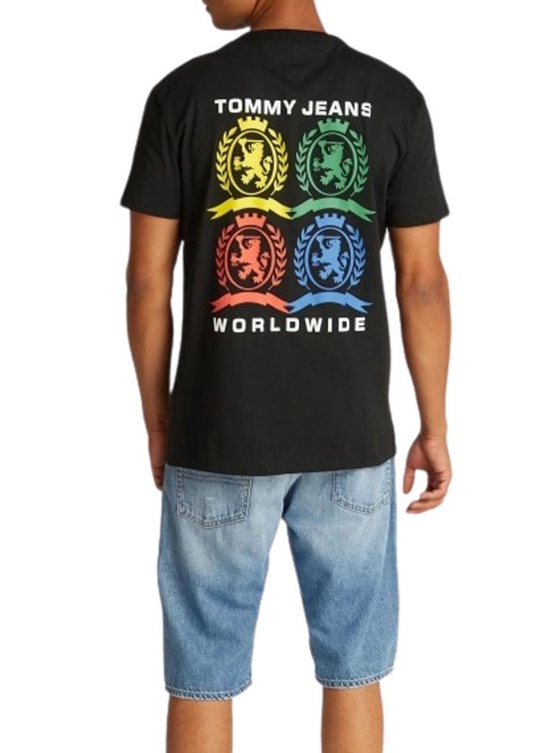 Camiseta Tommy Jeans 4CLR preta para homem.