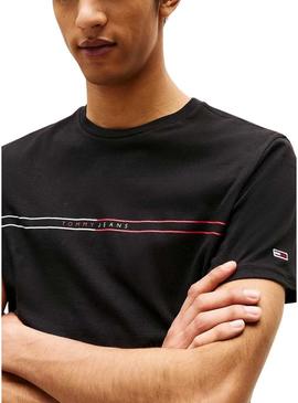 Camiseta Tommy Jeans Graphic preta para homem.