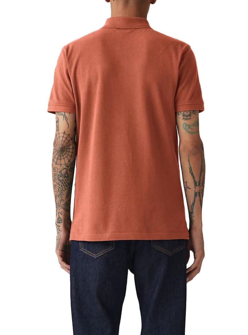 Polo   Levis em vermelho telha para homem.