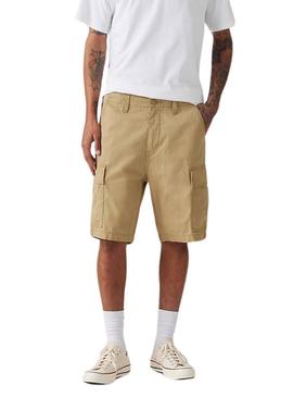 Bermudas Levi's Carrier Cargo bege.