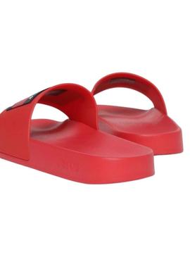 Chinelos Tommy Jeans Pool Slide vermelhos para mulher.