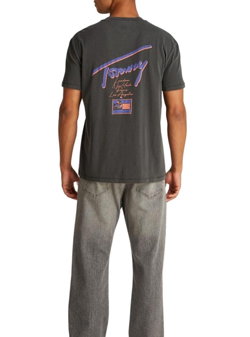 Camiseta Tommy Jeans Faded antracita para homem.
