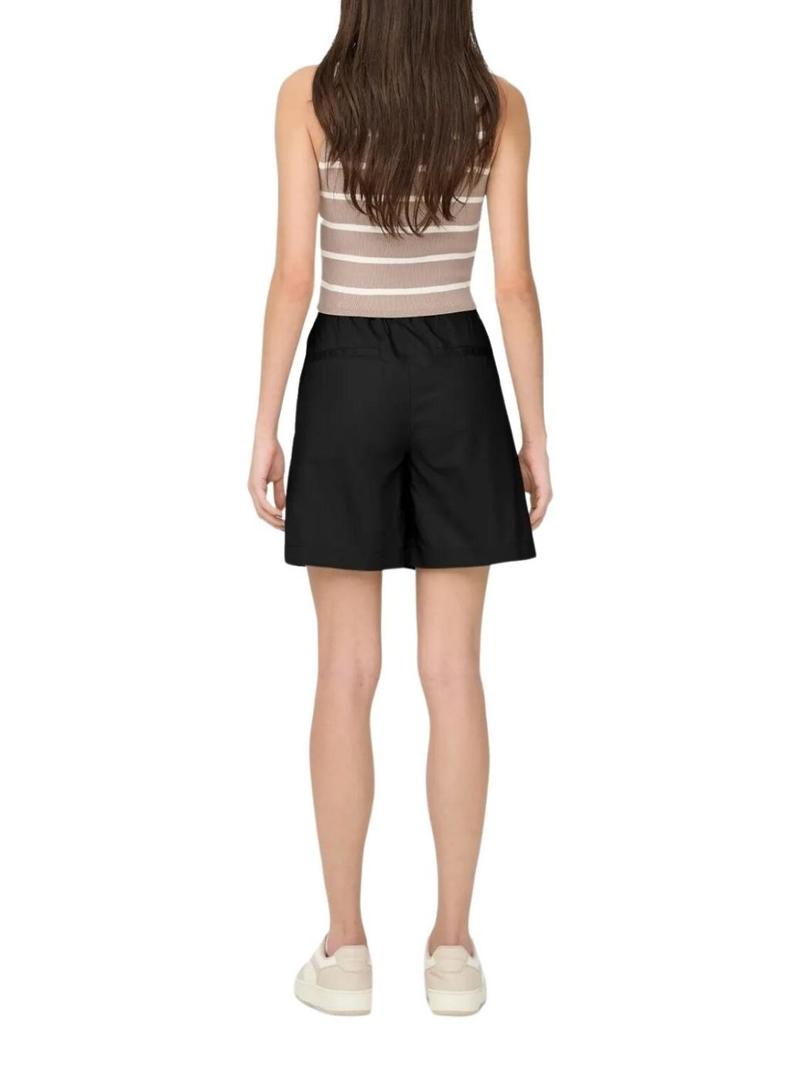 Bermuda Only Zora cintura média preta para mulher.