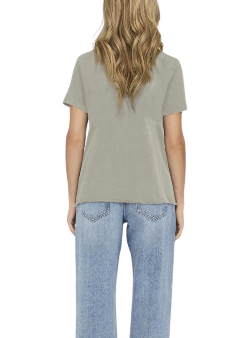 Camiseta Only Lucy Karma verde para mulher.