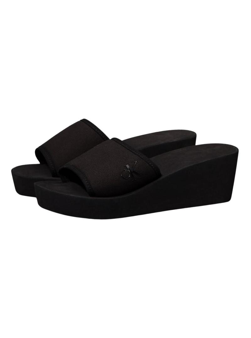 Chinelo plataforma preto Calvin Klein para mulher