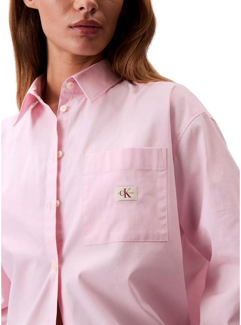 Camisa Calvin Klein Jeans Poplin oversize rosa para mulher.