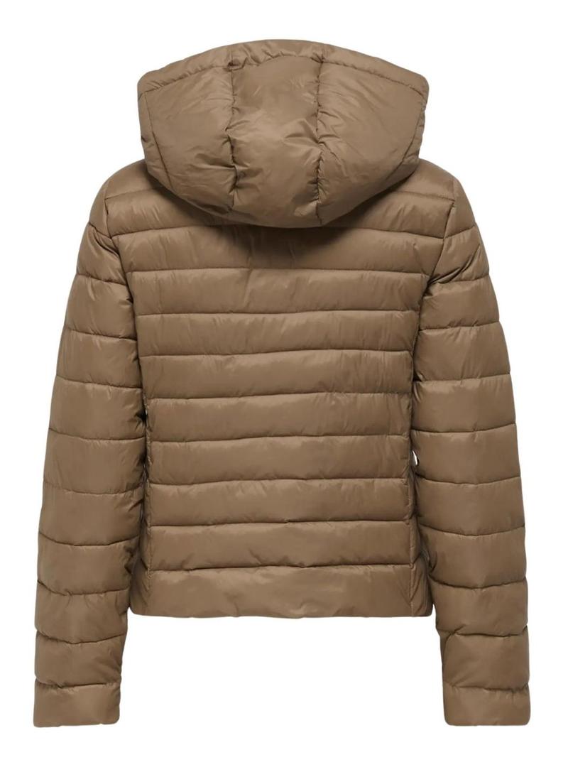 Jaqueta Only Tahia tostada para mulher.