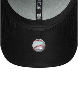 Boné New Era League Cord 9FORTY preto para mulher.