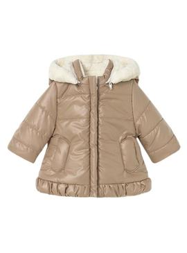 Casaco Mayoral reversível em tom tostado para bebê.