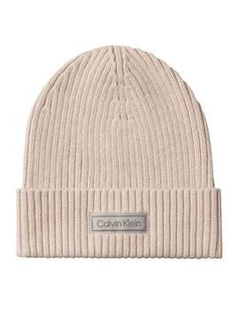 Gorro Calvin Klein Patch bege para homem.