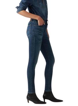 Calça jeans Levis 721 Skinny High Rise Miles azul para mulheres.