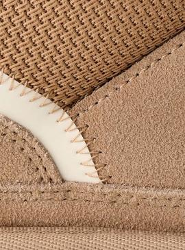 Sapatilhas UGG Lowmel bege para mulher.