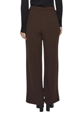 Calça Vila Viclua marrom para mulher.