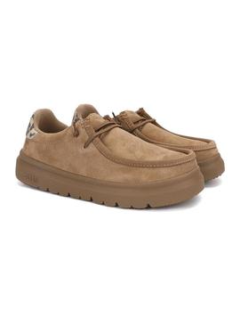 Sapatos Walkin Pitas Lyon camel para mulher.