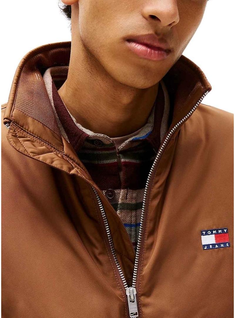 Casaco acolchoado marrom Tommy Jeans para homem.