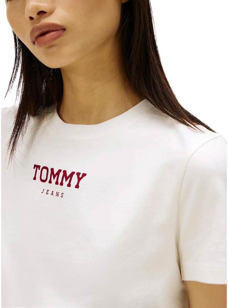 Camiseta Tommy Jeans Essential Logo branca para mulher.