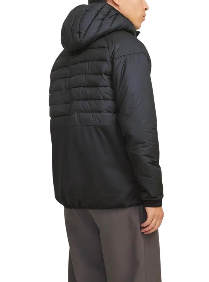 Jaqueta Jack and Jones Estate Hybrid preta para homem.