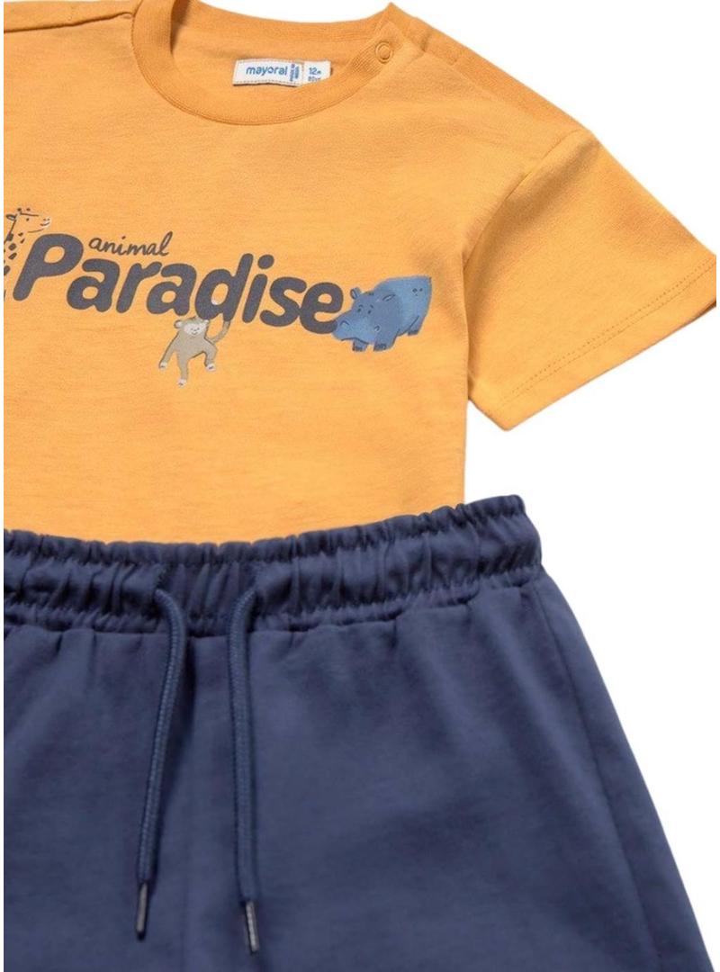 Conjunto Maioral de três peças safari para bebê.