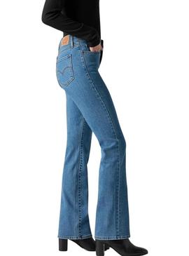 Calça jeans Levis 315 Boot Cut para mulher.